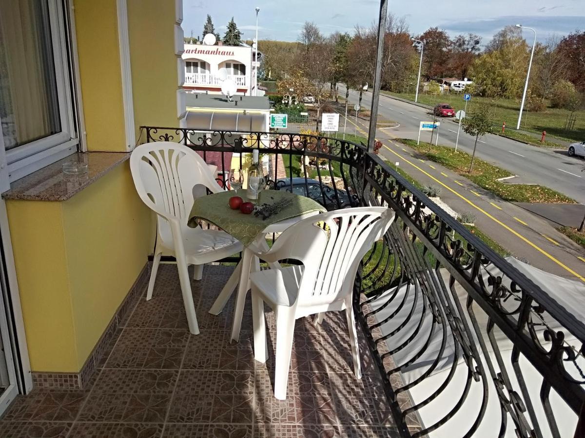 Yellow Apartmanhaz Bük Exteriér fotografie